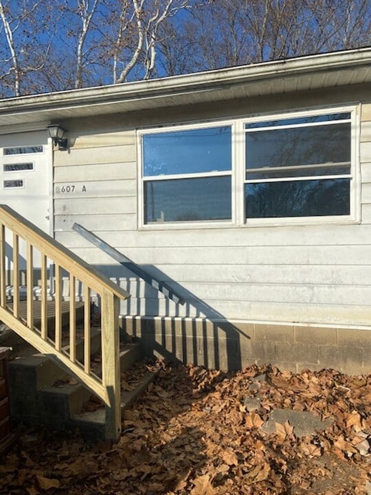 3607 Rollins St in Parkersburg, WV - Building Photo