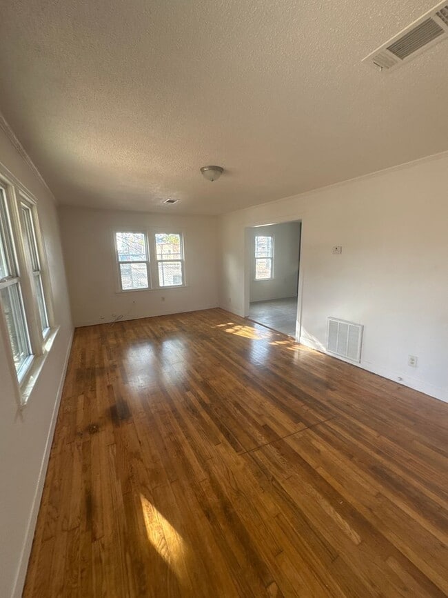 723 Hall St in Alma, AR - Building Photo - Building Photo