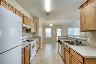 13613 Lyndon B Johnson St in Manor, TX - Building Photo - Building Photo