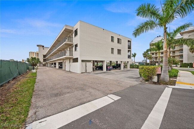 property at 260 Southbay Dr