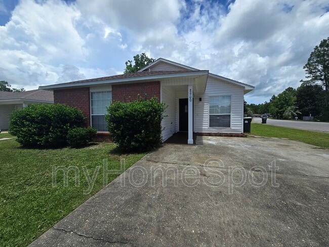 property at 8900 Forest Oak Dr
