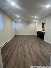 457 Centre St in Boston, MA - Building Photo - Building Photo
