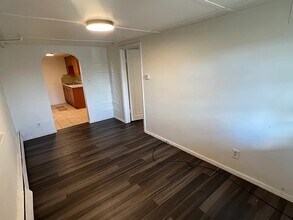 30 Brown Blvd, Unit 3 in Rothschild, WI - Building Photo - Building Photo