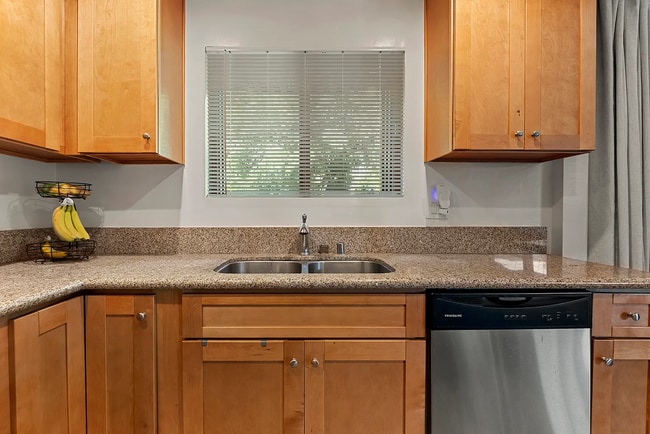 1425 N Harper Ave in West Hollywood, CA - Building Photo - Building Photo