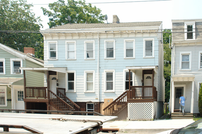 64-66 Catharine St in Poughkeepsie, NY - Building Photo - Building Photo