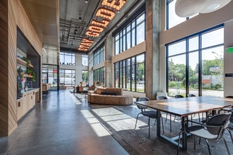 Accolade Minneapolis in Minneapolis, MN - Foto de edificio - Interior Photo