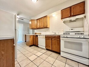 1745 Dawes Ct SE in Grand Rapids, MI - Building Photo - Building Photo