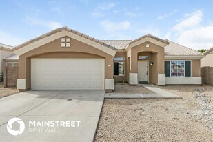 8531 W Vernon Ave in Phoenix, AZ - Building Photo