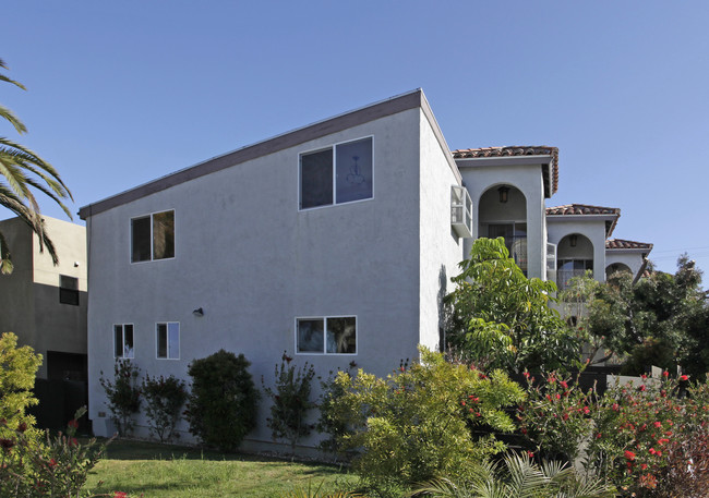 1650-1656 Sunset Cliffs Blvd in San Diego, CA - Foto de edificio - Building Photo