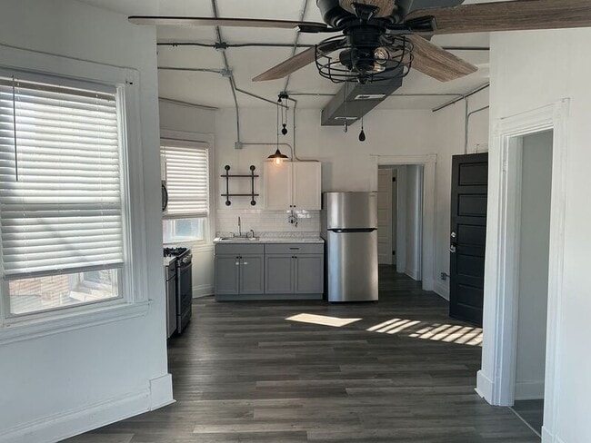 4539 Montgomery Rd in Cincinnati, OH - Building Photo - Building Photo