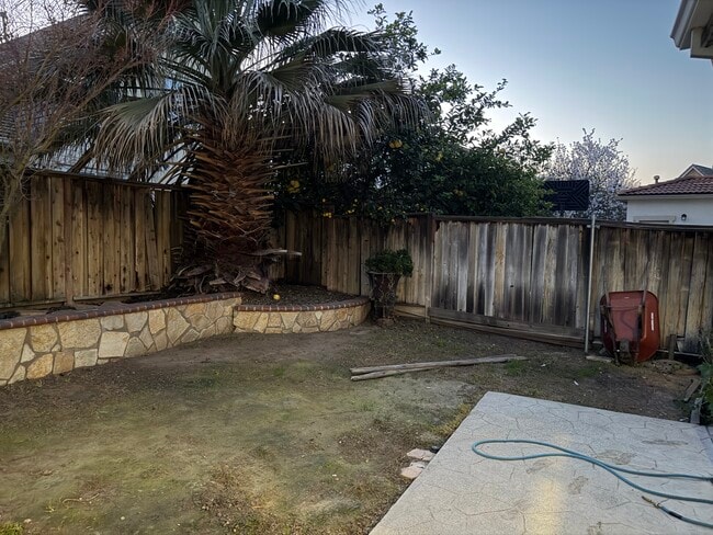 property at 252 W Terraza Way