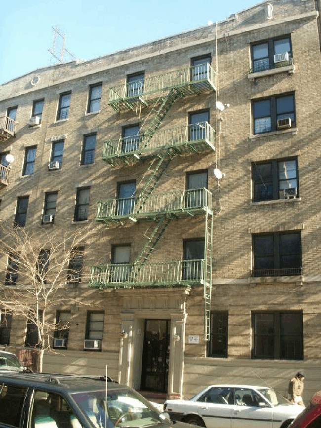 2362 Ryer Ave in Bronx, NY - Building Photo - Building Photo