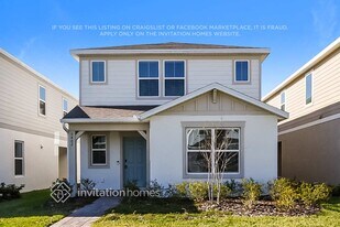 5802 Sagebrush Aly in Clermont, FL - Building Photo