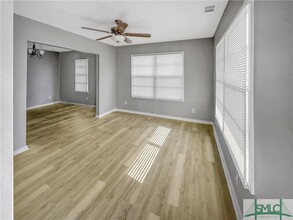 1402 New Castle St, Unit Fully renovated and move- in Savannah, GA - Building Photo - Building Photo