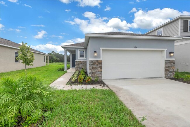 9168 Sandy Bluffs Circle in Parrish, FL - Foto de edificio - Building Photo