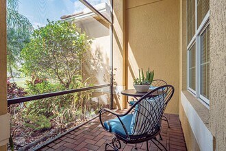 4229 Diamond Square in Vero Beach, FL - Foto de edificio - Building Photo