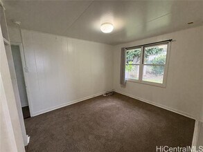 2022 Leiloke Dr in Honolulu, HI - Building Photo - Building Photo