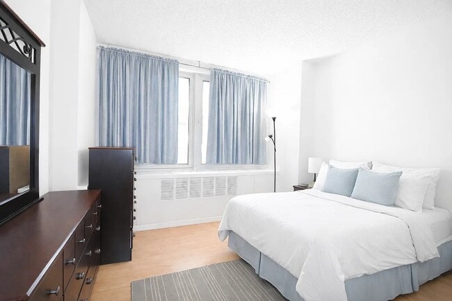 56 Beaver St, Unit 4F in New York, NY - Foto de edificio - Building Photo