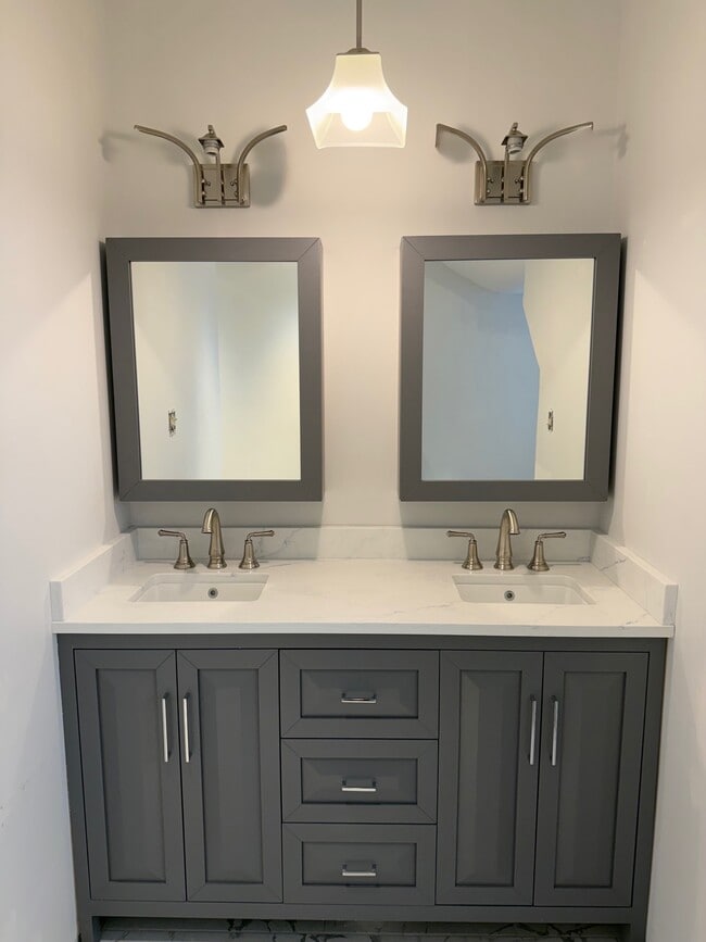 5601 Wilkins Ave, Unit 2