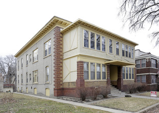 2507 Emerson Ave S in Minneapolis, MN - Building Photo - Building Photo
