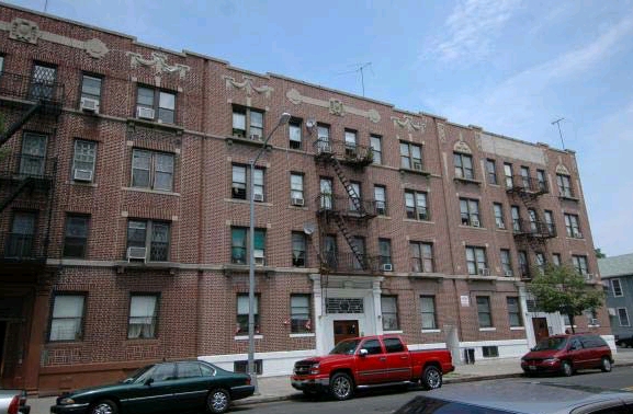 215 Avenue F in Brooklyn, NY - Building Photo - Building Photo