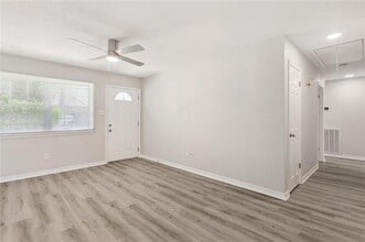 1101 Field Ave in Metairie, LA - Building Photo - Building Photo