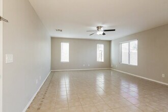 1588 S 220th Ln in Buckeye, AZ - Building Photo - Building Photo