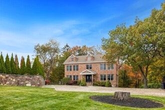 9 Bagnall Ave in Saugus, MA - Foto de edificio - Building Photo