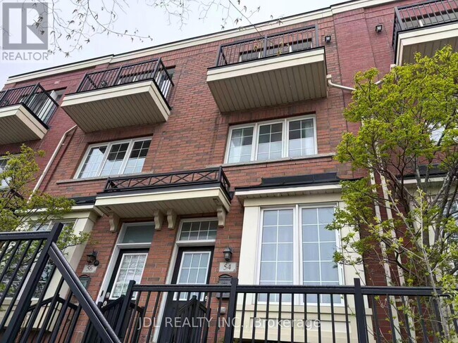 54 Raffeix Ln in Toronto, ON - Building Photo - Building Photo