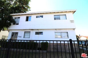 7249 Bakman Ave in Los Angeles, CA - Building Photo