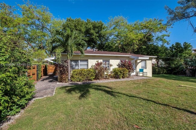 property at 2020 Miami Rd