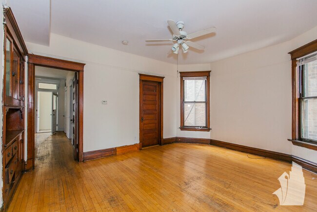 3637 N Paulina St, Unit CH2 in Chicago, IL - Foto de edificio - Building Photo