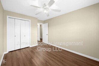 17708 Grandview Dr in Hazel Crest, IL - Building Photo - Building Photo