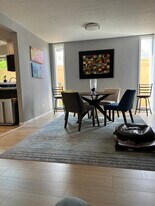 11237 Park Central in Dallas, TX - Building Photo