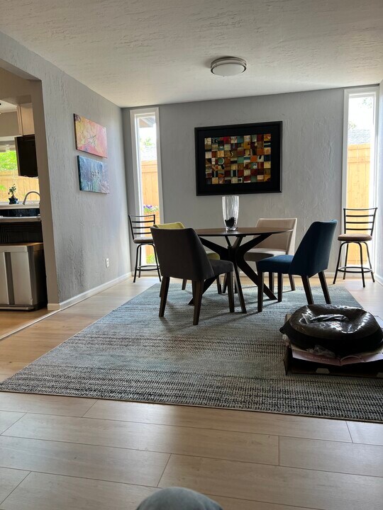 11237 Park Central in Dallas, TX - Building Photo
