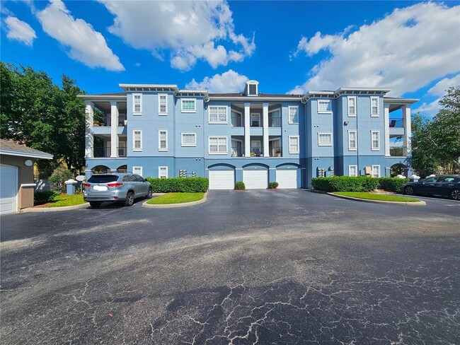 3621 Conroy Rd in Orlando, FL - Foto de edificio - Building Photo