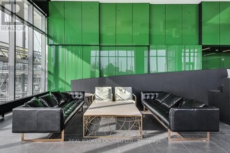 170-2170 Bayview Ave in Toronto, ON - Building Photo - Building Photo