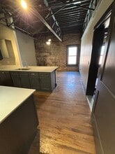 Modern Living Meets Historic Charm in Pulaski, VA - Foto de edificio - Building Photo