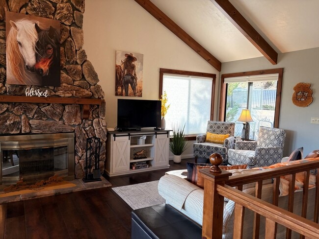 499 Karen Dr in Prescott, AZ - Building Photo - Building Photo