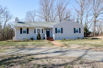 1800 Taylor Rd in Crozier, VA - Building Photo - Building Photo