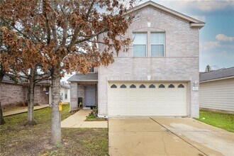 6704 Quinton Dr in Austin, TX - Building Photo - Building Photo