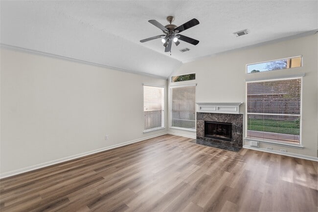 property at 1907 Heather Cove Ct