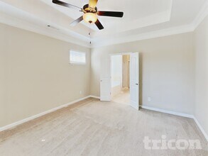 1080 Paddock Park Cir, Unit 682 in Gallatin, TN - Building Photo - Building Photo