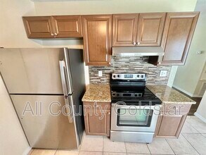 6727 Dennison Ave in North Port, FL - Building Photo - Building Photo