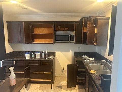 11013 S Broadway in Los Angeles, CA - Building Photo - Building Photo