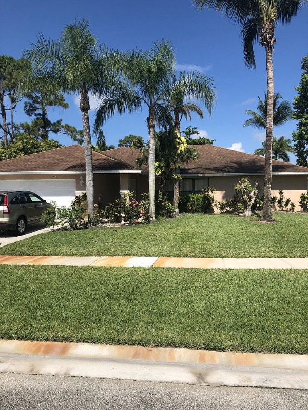 property at 154 Sunflower Cir