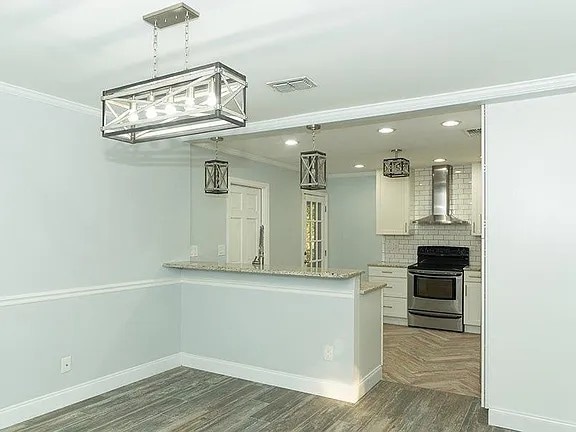 1105 Rhonda Dr in Niceville, FL - Foto de edificio - Building Photo