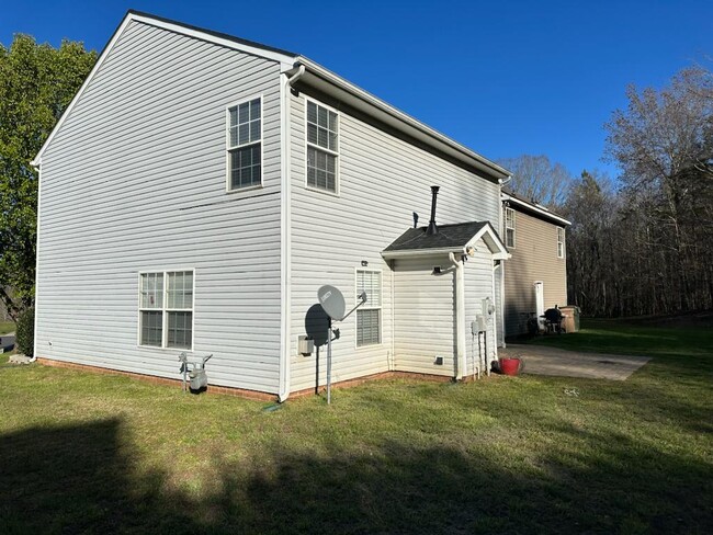 1903 Chadwell Ct in Waxhaw, NC - Building Photo - Building Photo