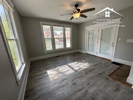 1016 N Bluff St in Fulton, MO - Building Photo