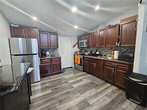 2955 Sun Pointe Ct in Kissimmee, FL - Building Photo - Building Photo